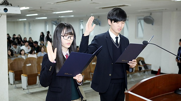선서사진 2.jpg
